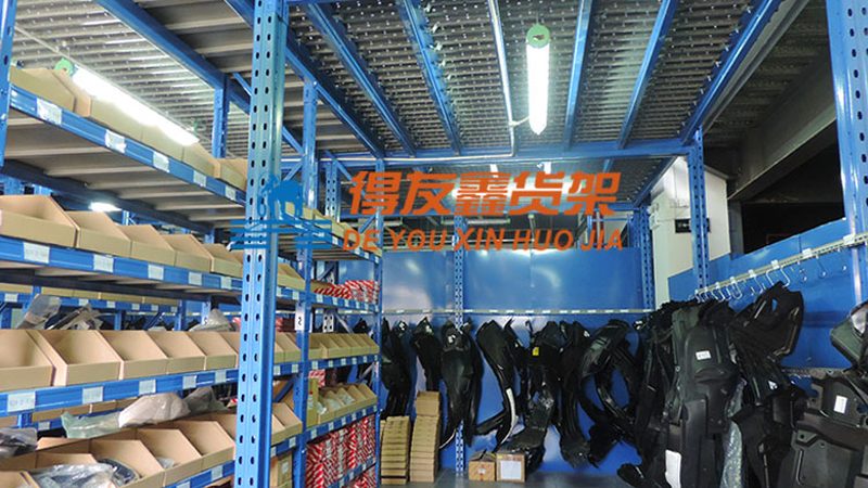 刹车片耐用性揭秘：如何挑选高品质汽车配件**